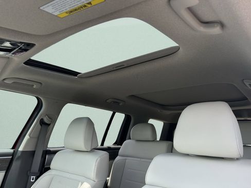 New 2026 Hyundai Santa Fe Limited FWD image 23
