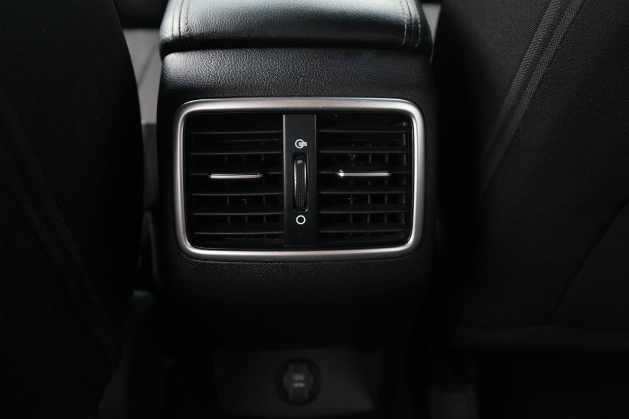 Used 2020 Kia Sportage LX FWD image 19