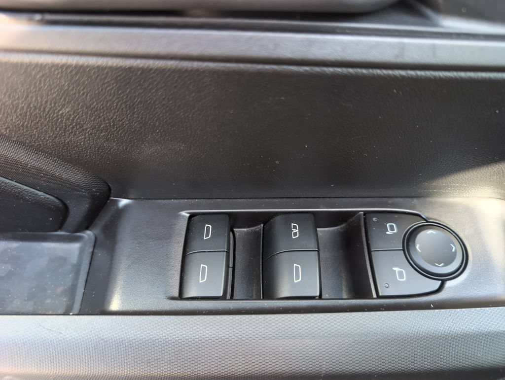 Used 2026 Chevrolet Colorado Trail Boss AWD/4WD image 15