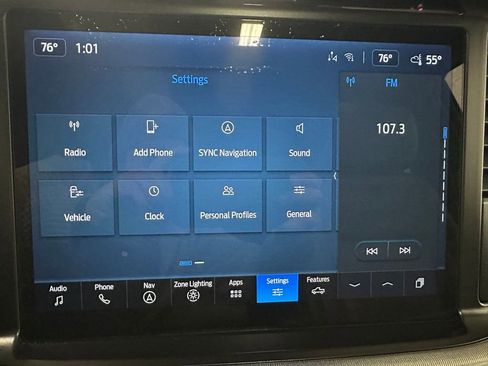 Used 2025 Ford F150 Lariat w/ Equipment Group 501A Mid image 32