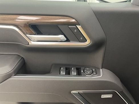 New 2026 Chevrolet Silverado 1500 RST w/ RST All Star Premium Package AWD/4WD image 12