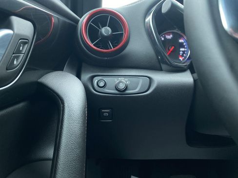 Used 2023 Chevrolet Blazer RS image 10