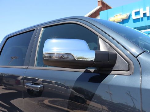 Used 2025 RAM 1500 Laramie AWD/4WD image 2