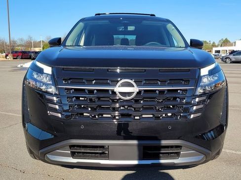 New 2026 Nissan Pathfinder SL w/ SL Premium Package AWD/4WD image 13