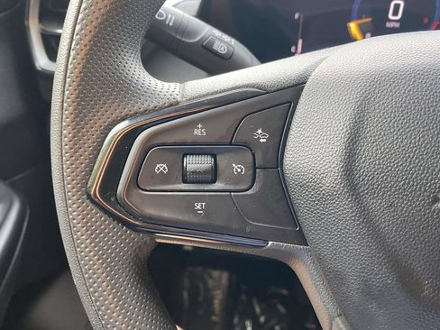 Used 2025 Chevrolet TrailBlazer LT AWD/4WD image 18