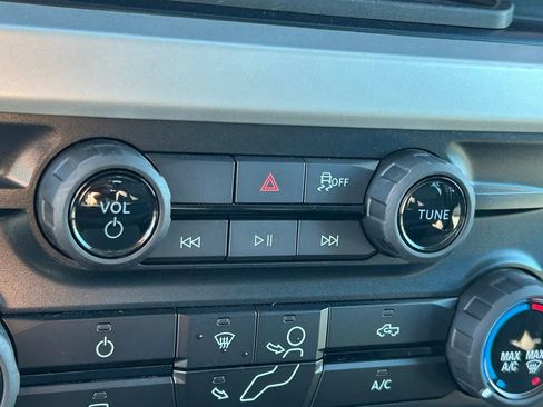 Used 2025 Ford F250 XLT AWD/4WD image 31