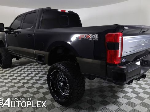 Used 2024 Ford F250 King Ranch AWD/4WD image 11