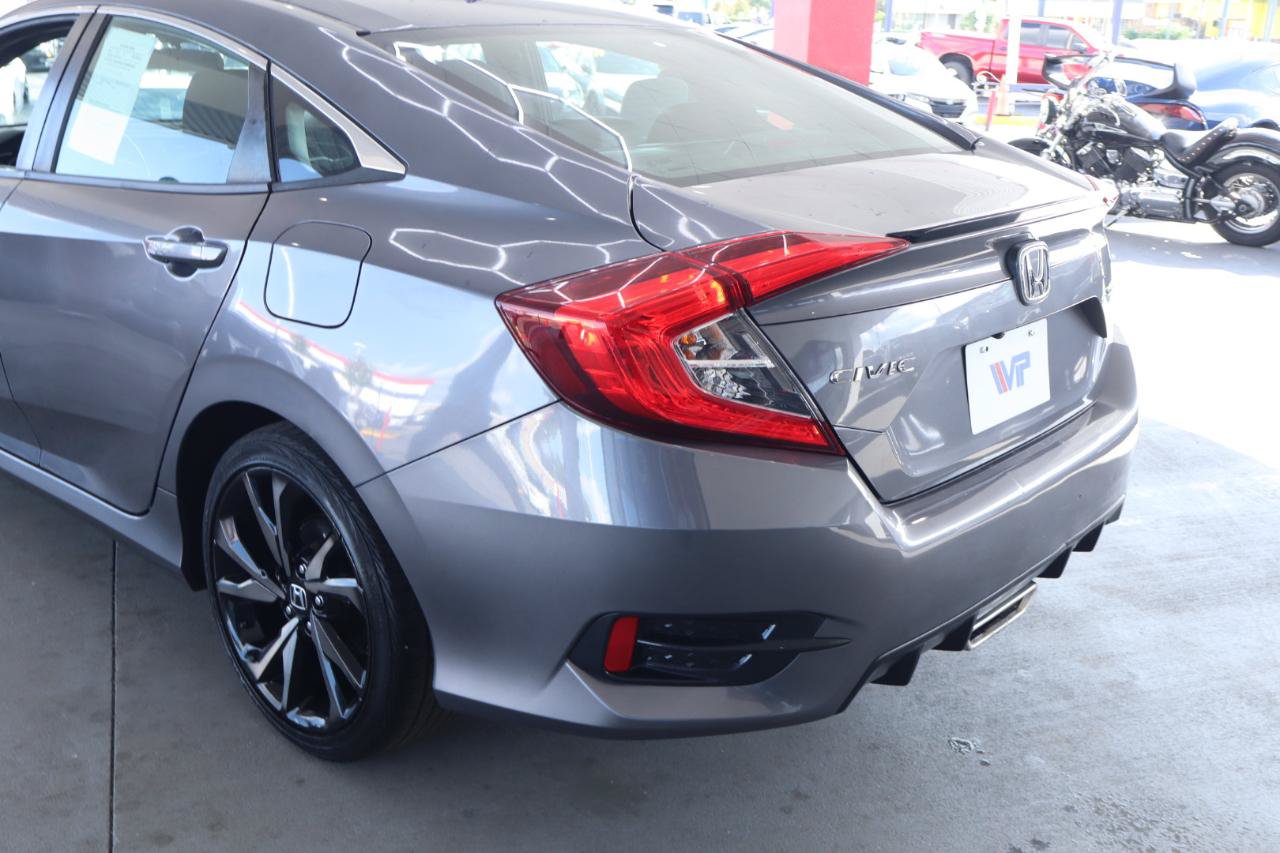 Used 2021 Honda Civic Sport image 9