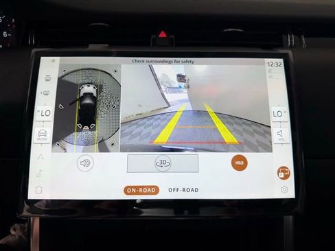 New 2025 Land Rover Discovery Sport S image 18