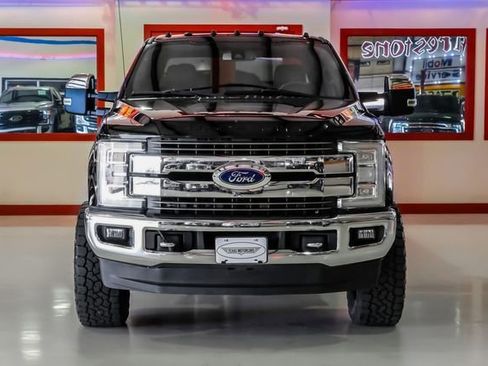 Used 2017 Ford F250 King Ranch w/ King Ranch Ultimate Package image 10