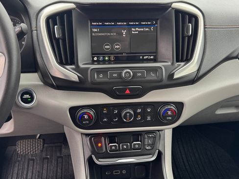 Used 2019 GMC Terrain SLE w/ Driver Convenience Package FWD image 17