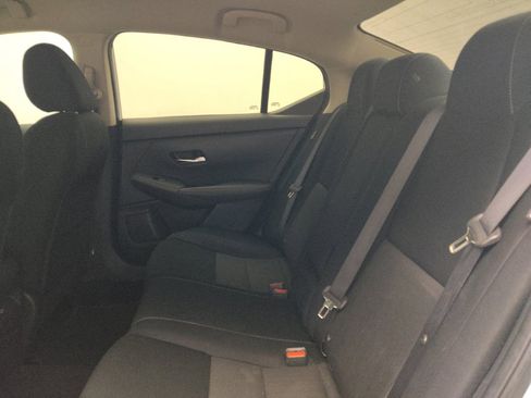 Used 2020 Nissan Sentra SV FWD image 18