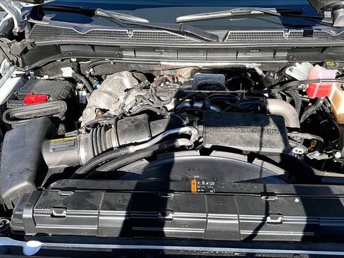 Used 2025 GMC Sierra 2500 AT4 w/ AT4 Premium Plus Package image 29