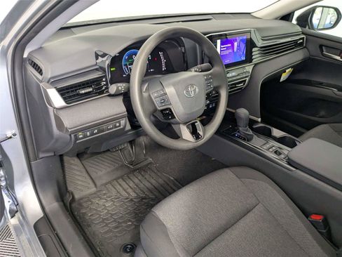 New 2026 Toyota Camry LE FWD image 9
