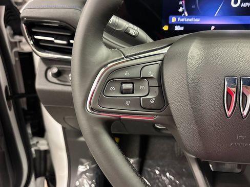 New 2026 Buick Envista Sport Touring FWD image 31