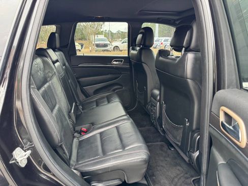 Used 2015 Jeep Grand Cherokee Limited image 13