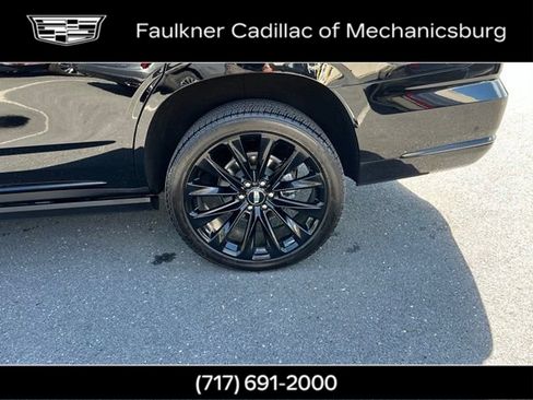 Used 2026 Cadillac Escalade Platinum Sport w/ LPO, ONYX Package AWD/4WD image 39