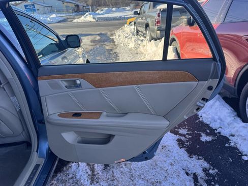 Used 2006 Toyota Avalon Limited image 21