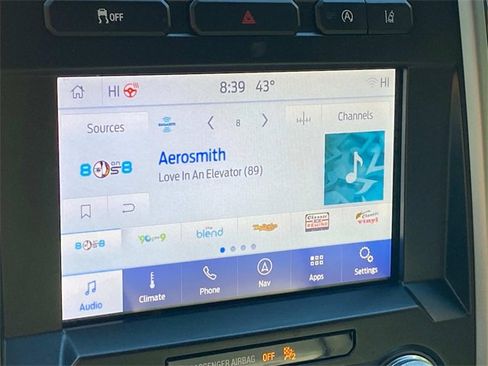 Used 2020 Ford F150 Lariat w/ Equipment Group 502A Luxury image 23