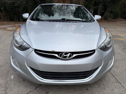 Used 2013 Hyundai Elantra GLS w/ Preferred Pkg image 9