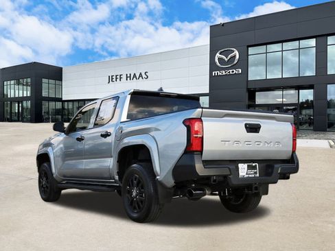 Used 2024 Toyota Tacoma SR image 2