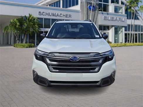 Certified 2025 Subaru Forester Limited image 2