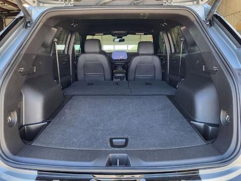 Used 2025 Chevrolet Blazer RS FWD image 30