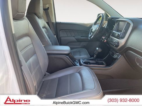 Used 2021 GMC Canyon Denali image 9