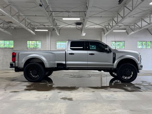 Used 2024 Ford F450 Platinum w/ Camper Package AWD/4WD image 48