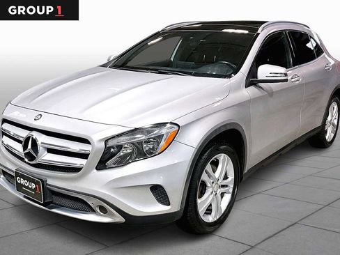 Used 2016 Mercedes-Benz GLA 250 4MATIC image 1