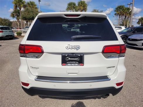 Used 2022 Jeep Grand Cherokee Limited image 12