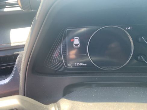 Used 2021 Lexus UX 200 w/ Accessory Package (A2) image 4