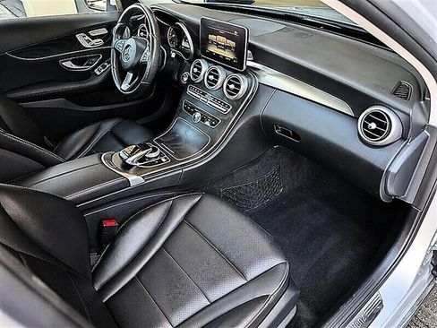Used 2016 Mercedes-Benz C 300 4MATIC Sedan w/ Multimedia Package image 4