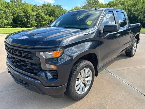 Used 2023 Chevrolet Silverado 1500 Custom w/ LPO, Dark Essentials Package AWD/4WD image 1
