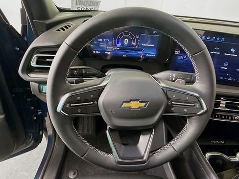 New 2026 Chevrolet Traverse LT AWD/4WD image 13
