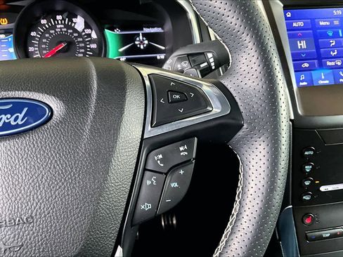 Used 2020 Ford Edge ST w/ Cold Weather Package image 25