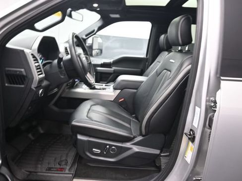 Used 2019 Ford F150 Platinum w/ Equipment Group 701A Luxury AWD/4WD image 10
