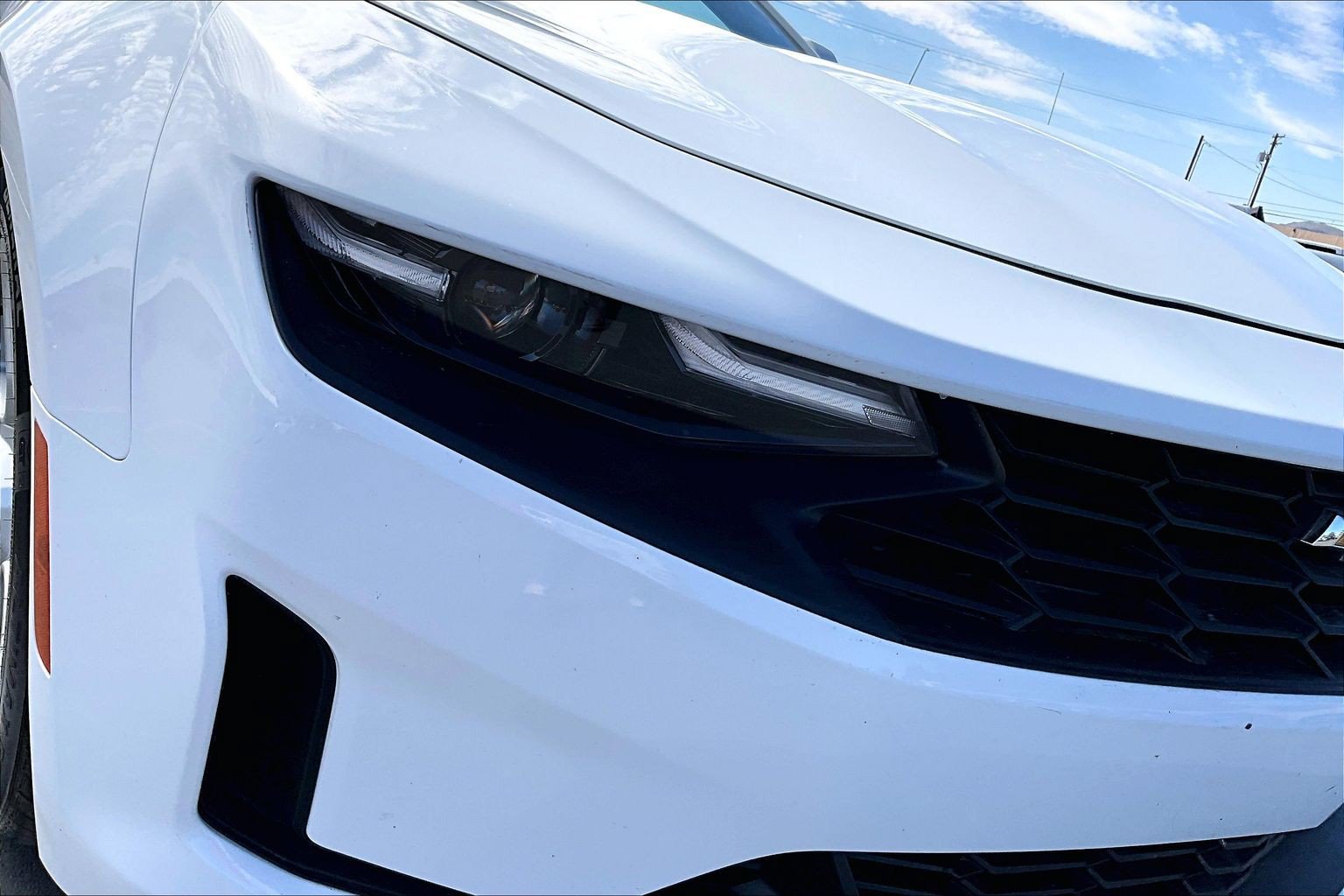 Used 2021 Chevrolet Camaro LT RWD image 28