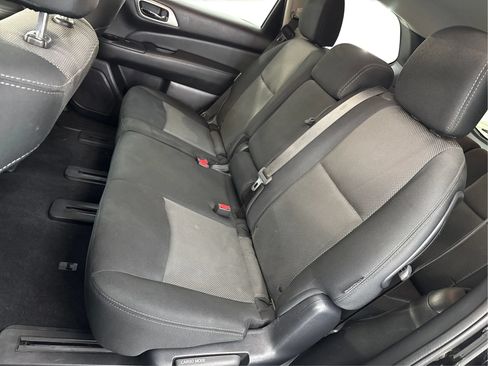 Used 2020 Nissan Pathfinder S AWD/4WD image 46
