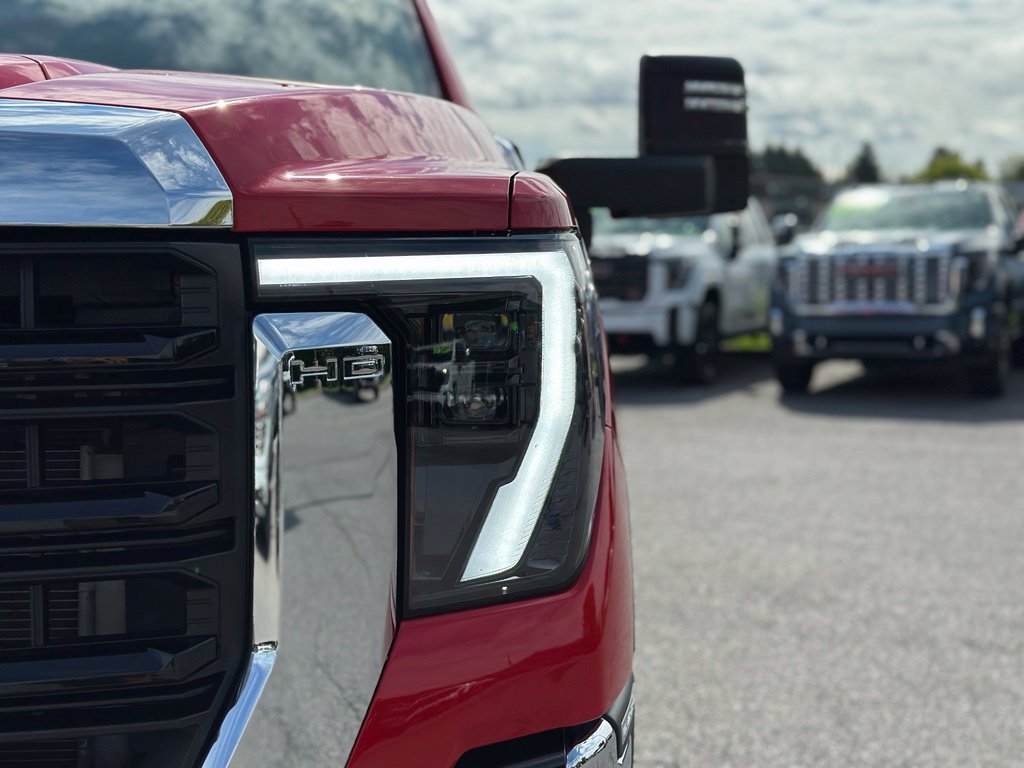 Used 2025 GMC Sierra 3500 Pro w/ Convenience Package AWD/4WD image 36