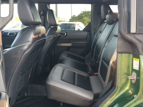 Used 2023 Ford Bronco Black Diamond image 14