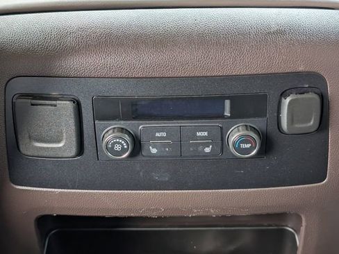 Used 2020 GMC Yukon Denali w/ Denali Premium Package RWD image 33