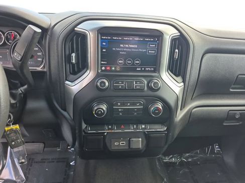 Used 2020 Chevrolet Silverado 1500 LT w/ Trailering Package AWD/4WD image 15