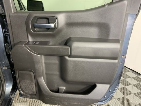 Used 2020 Chevrolet Silverado 1500 LT image 24