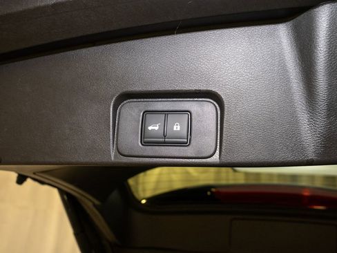 Certified 2024 Nissan Rogue SV w/ SV Premium Package image 6