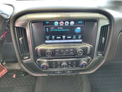 Used 2018 Chevrolet Silverado 1500 LT w/ All Star Edition AWD/4WD image 16
