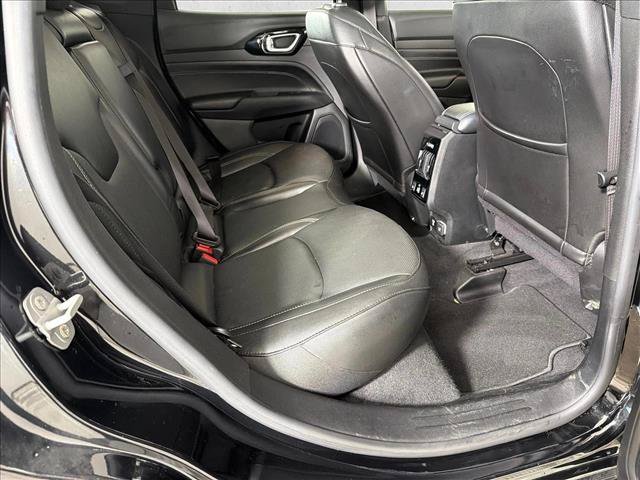 Used 2022 Jeep Compass High Altitude AWD/4WD image 17