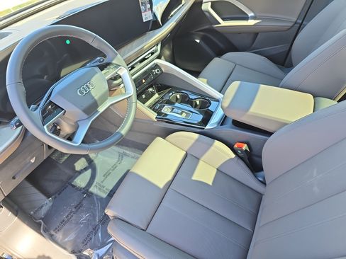 New 2025 Audi Q5 Premium Plus image 16
