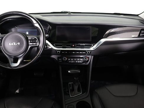 Used 2022 Kia Niro Touring Special Edition image 47