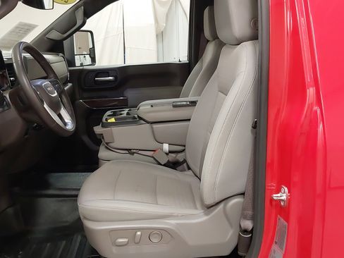 Used 2024 GMC Sierra 3500 SLE w/ SLE Convenience Package image 22